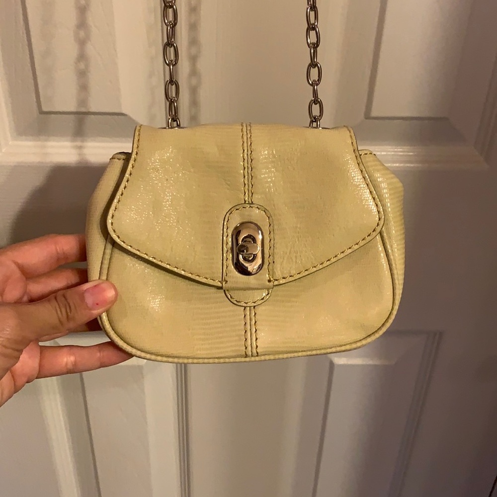 Green crossbody
